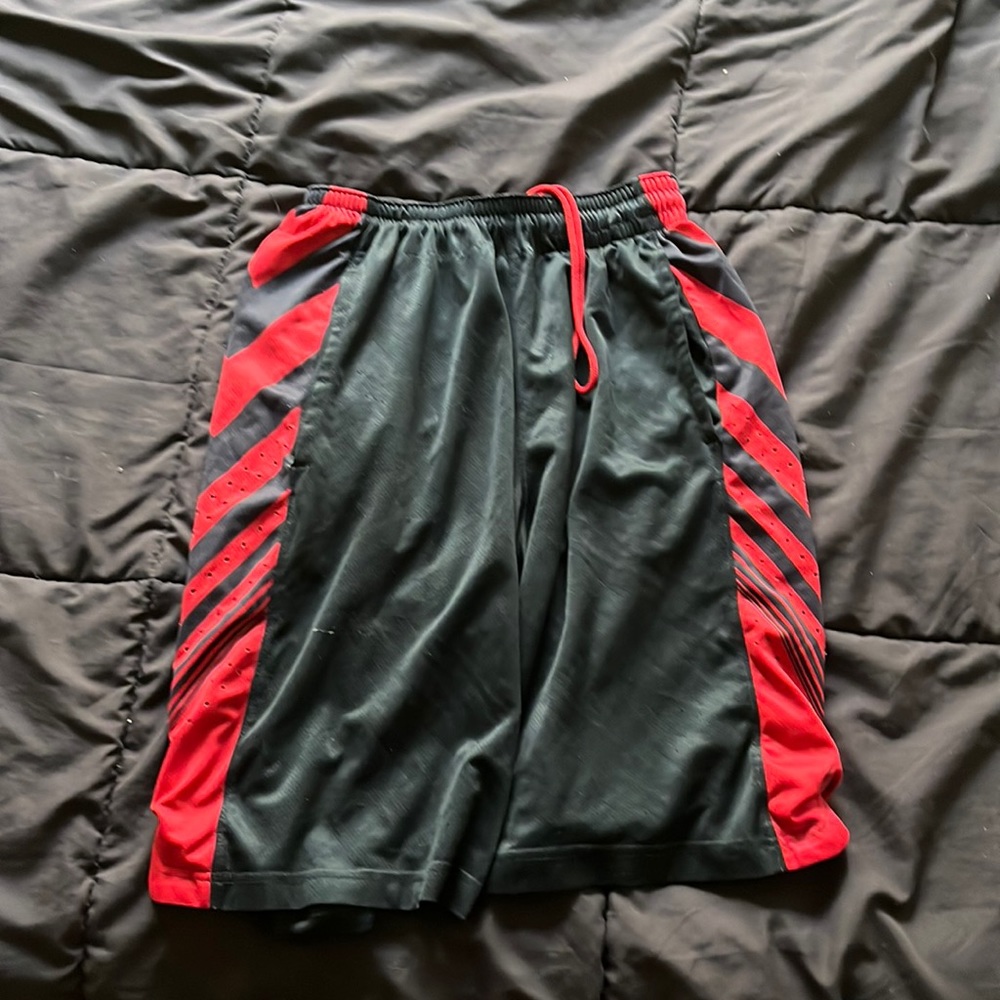 Men’s basketball shorts